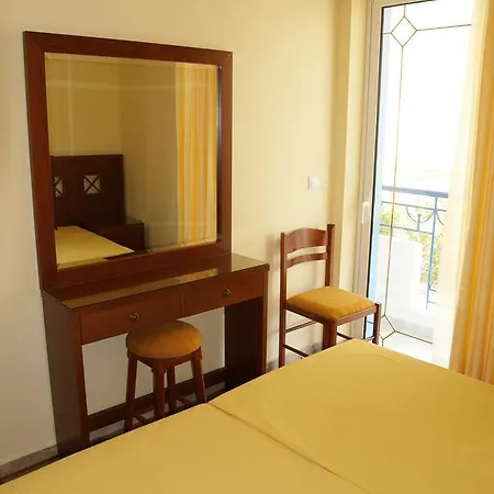 La Fontaine Apartments Kandia Room photo